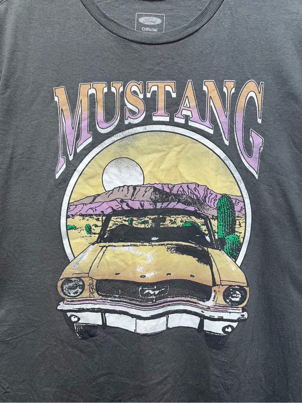 Grey Ford Mustang T-Shirt - Picture 3 of 4
